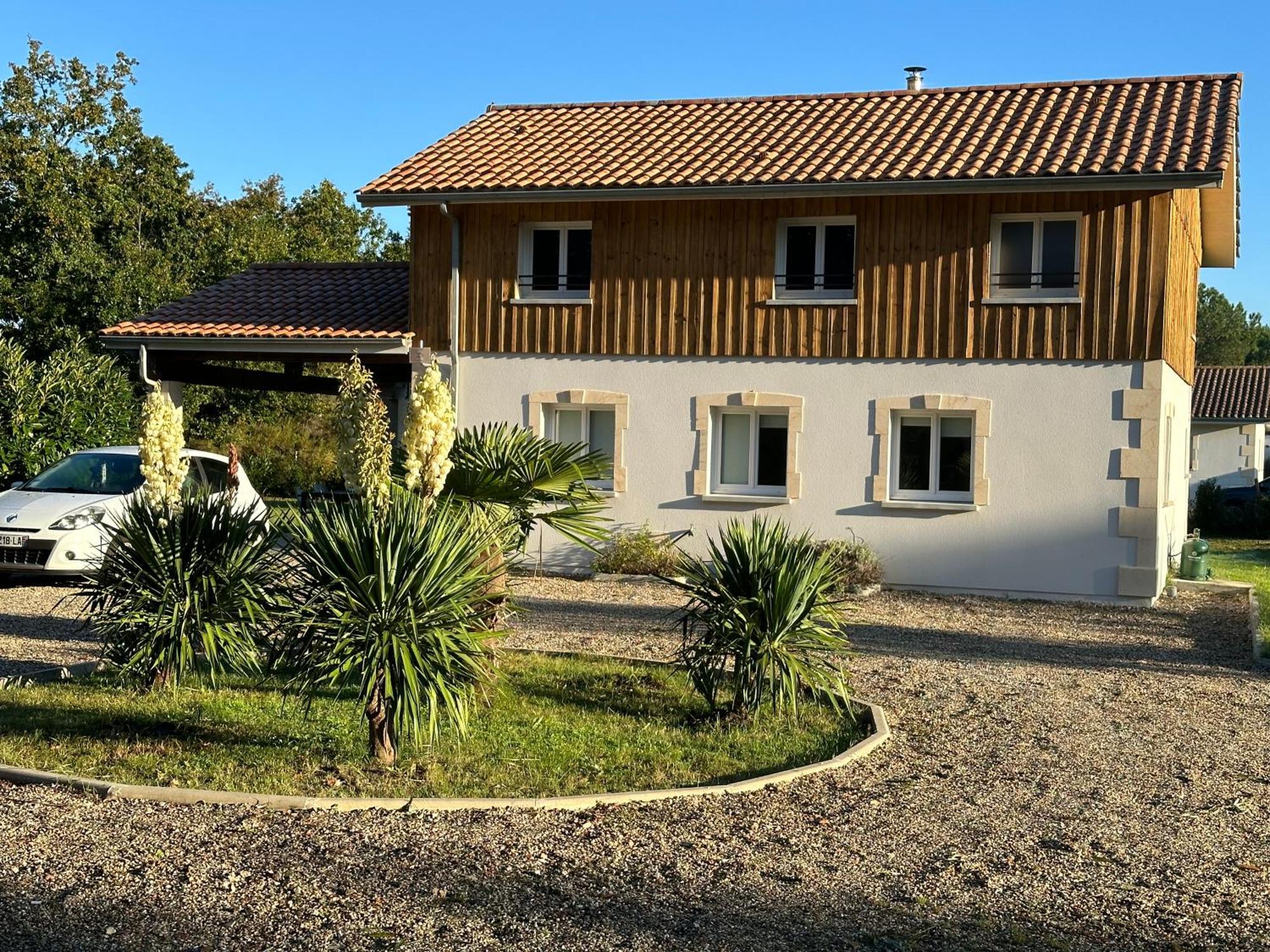 Maison Proche Du Lac ! Hourtin Exterior photo